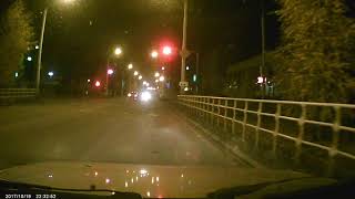 Видео с регистратора, тормоза на дороге, трое за 5 минут