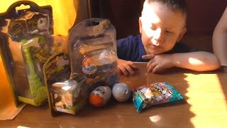 ★ ВЛОГ в поезде. Едем в поезде и открываем Киндеры и Смурфики. VLOG in the train, unboxing toys ★