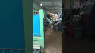 Kondisi rumah warga kampung lio baru desa leuwinutug yang terkena banjir bandang pada malam hari