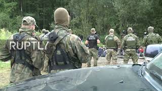 Poland: Soldiers deter migrants at Belarus border
