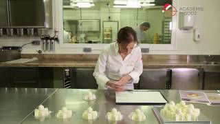 La création de Noël de Claire Heitzler chez Ladurée