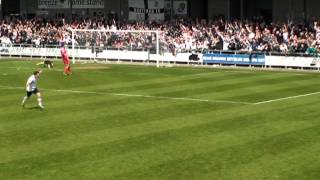 Lee Noble 's Goal