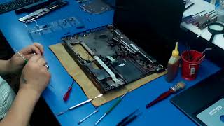 "iTexnik-Servis" də Acer Aspire 5733 noutbukunun tozdan təmizlənməsi