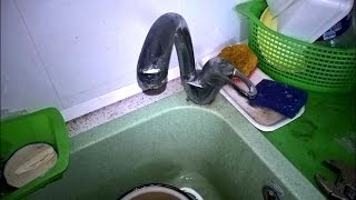 Плохо льется вода из крана смесителя