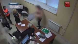 Охранники ТЦ заставляли покупательниц раздеваться а снятое видео выкладывали в интернет