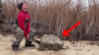 ЗАГЛЯНУЛ под ЭТОТ СТРАННЫЙ КАМЕНЬ на ОСТРОВЕ, А ТАМ......  Фартануло не Хило Такое Найти!