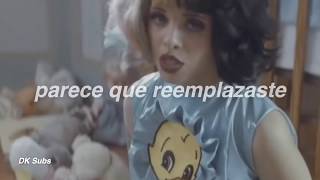 Melanie Martinez - cry baby // bebé llorón (subtitulada al español + video oficial)