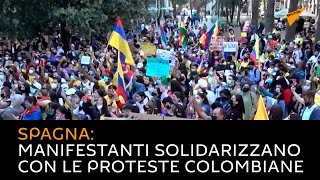 Spagna: manifestanti solidarizzano con le proteste colombiane