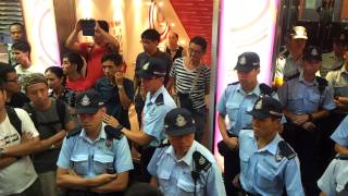 42分鐘足本 反黑組問途人:「有沒有黑社會?!」 5-10-2014 旺角事件