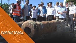 Dua laras meriam abad ke 18 ditemui di Padang Kota Lama