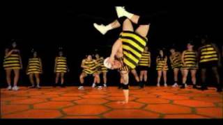 Bee Dance Krumpin