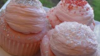 Pink Champagne Cupcakes for the New Year