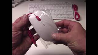 Raspberry Pi Official Keyboard & Mouse Unboxing & Setup