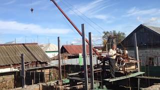 Кран для частного подворья и строительства на дистанционном управлении
