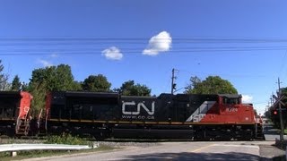 CN-CP DOUBLE HEADER! CN 8924 and CP 8798 at Parry Sound (09SEP2012)