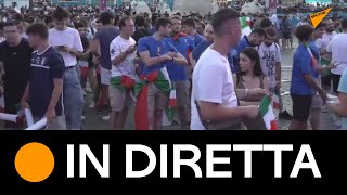 Roma: tifosi si radunano per guardare la partita tra #Italia e #Spagna