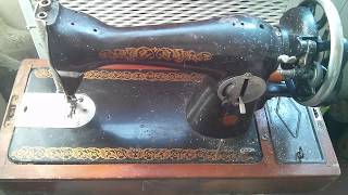 Швейная машина СССР / Sewing machine USSR