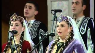 Sayat-Nova  ansambl-Nman es du Karmir Vardi