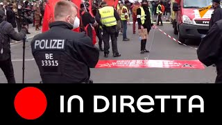 Berlino: proteste contro restrizioni anti-Covid