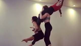Women Lift and Carry 6
