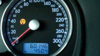VW Golf 4 R32 0- 180 Km/h