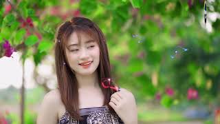 Lạnh trọn đêm mưa - LK nhạc sống rumba gái quê - Người mẫu xinh lung linh .