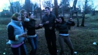 Веселые и пьяные шашлыки,Вита катается на Димке 2014