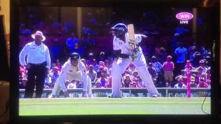Michael Carberry breaks his bat like nobody before him