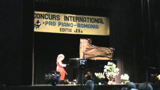 Ioana Chiriac (9 years) plays Wollengaupt - Etude Op 22, no 3