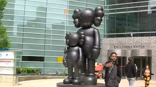 Mixed reactions to new Campus Martius sculpture