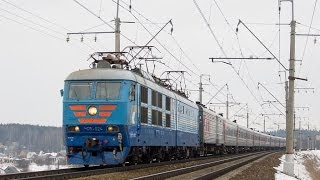 Электровоз ЧС6-024 с поездом №258 (Москва → СПб)