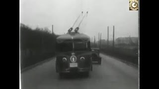 Первые троллейбусы. Москва. 1933 год