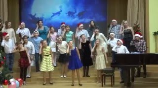 Новогоднее выступление 5с класса - "Новый год у ворот..."