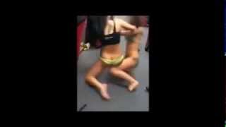 Stripperinnen Fight ! Strippers Fight ! Strippers Lotta ! Strippareita Fight ! ã