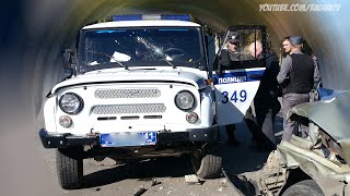 ДТП полиция врезалась в девушку за рулем!