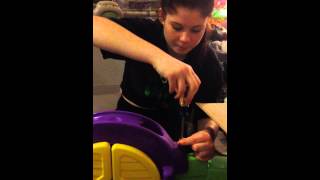 Little Tikes activity garden centre instructions - part 1