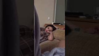 Molesta a su amiga desnuda  en periscope