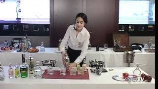 María Mayora. Primer clasificado del Caorunn Storytellers Global Cocktail Challenge 2012.