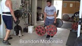 Strongman: Farmers walk 335lbs/hand