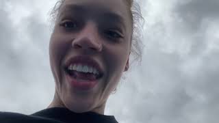 LILY KING WETTING HER PANTS!!