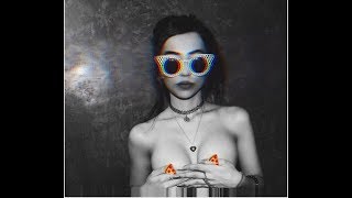 Ramanand Sagar’s great grand-daughter goes TOPLESS!