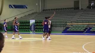 Challenge de tirs du milieu de terrain de l'équipe de France Féminine de basket - TQO 2016
