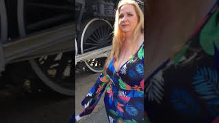 Claudia Floraunce is slaying this Jumpsuit from Lovely Wholesale ?
