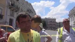 парковщик хотел денег, а получил по лицу Одесса