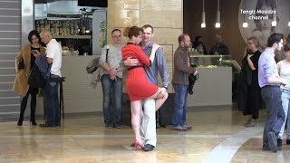 Real Russia. Tango flashmob in Moscow City. Танго флешмоб в Москва Сити. 2017.