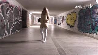 ANIA - COAT AND BOOTS