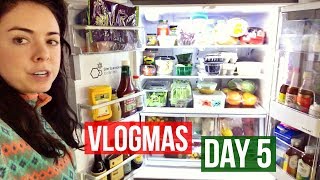 Healthy Grocery Shopping with me! VLOGMAS DAY 5