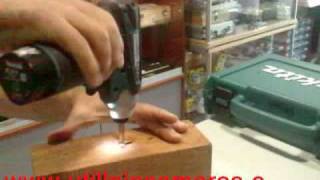 MAKITA TD090DWE