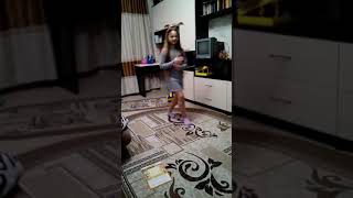 вот как я танцую.