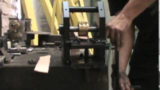 maquina de rodillos para grabar correas,tiras,cintos